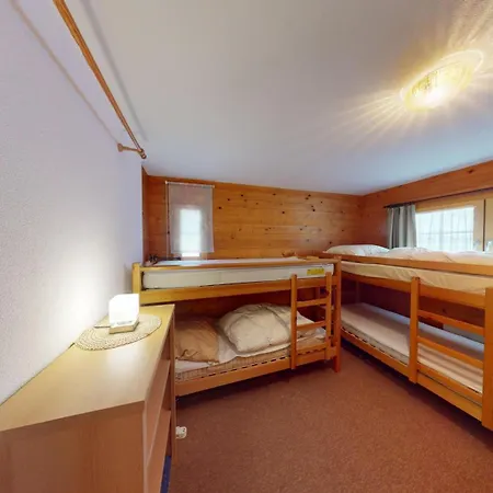 Apartament Halta B *